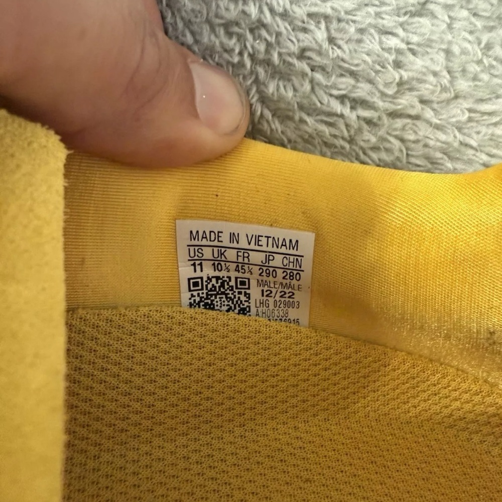 Adidas Originals Tyshawn Low (2023) Gold Size 11 Skateboarding Pretty Much New - Picture 4 of 7